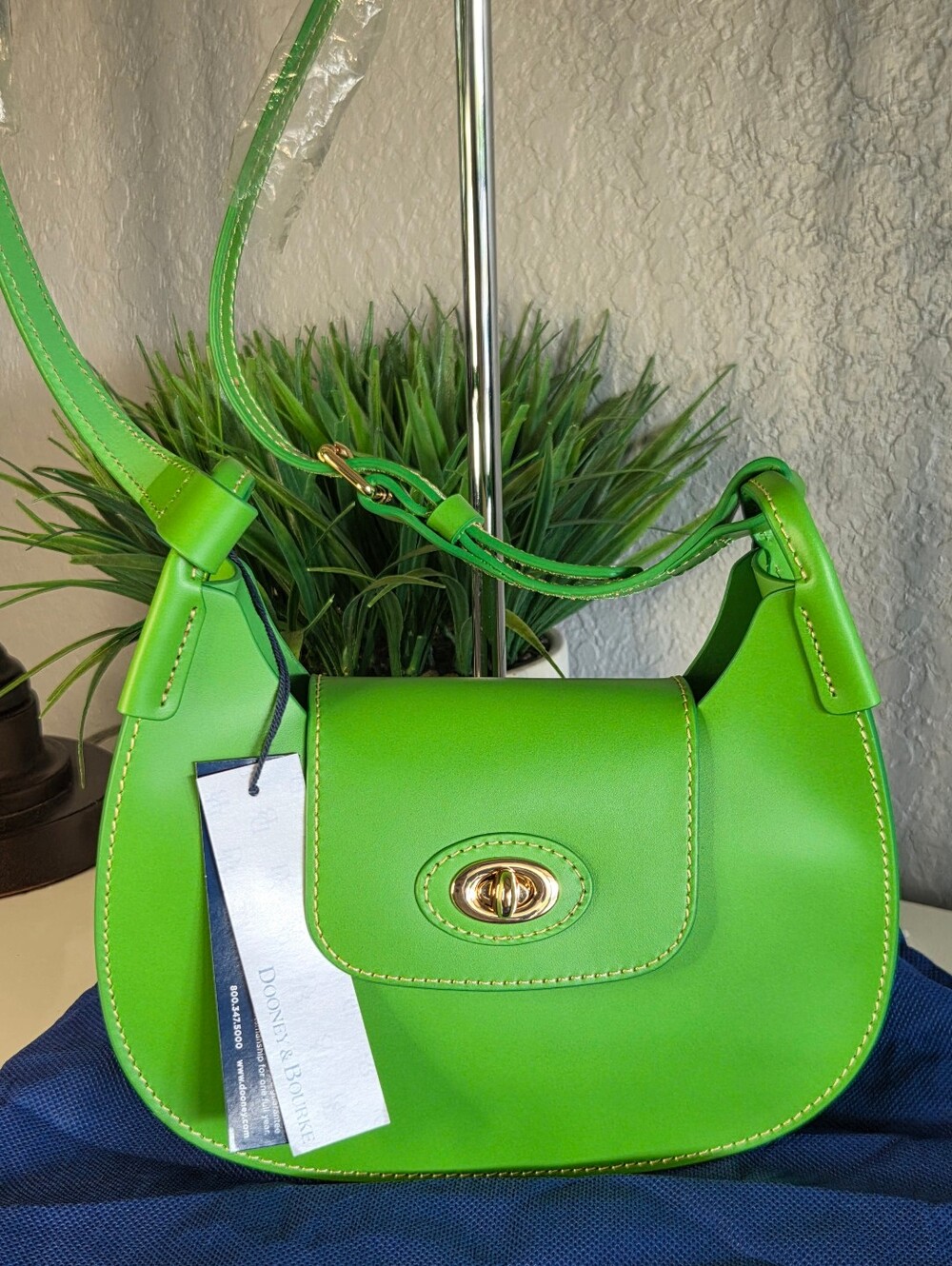 Dooney & Bourke Sweety Leather Crossbody Hobo Kelly Green NWT Dust Bag